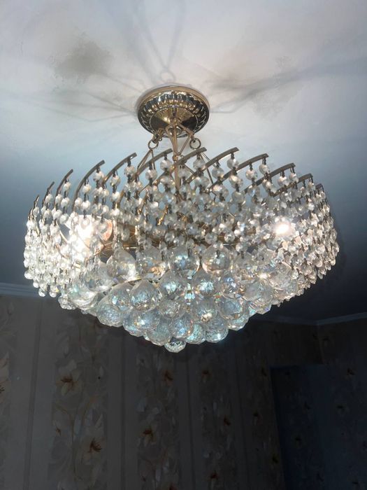Люстра хрусталь шарики