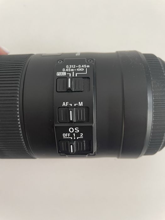 Obiectiv Sigma 105mm f2.8 DG HSM macro pentru Canon
