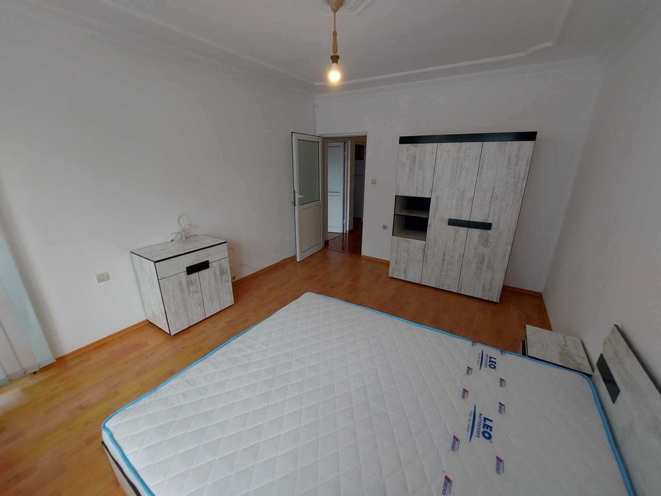 Дава се под наем Двустаен апартамент в Търговище, Център - 78 кв.м за 280.5 € - Снимка #7