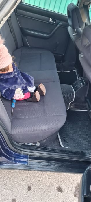 Продам ауди 100с4 2.6 объем машина свеже крашена!!!