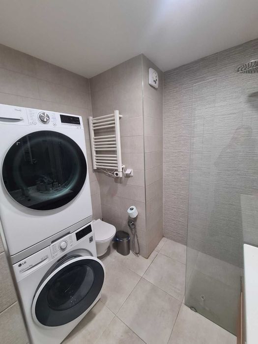 Продава се Тристаен апартамент в Хасково, Училищни - 78 кв.м за 1885 €/кв.м - Снимка #13