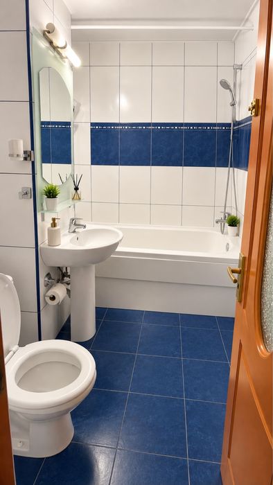 Apartament 3 camere de inchiriat