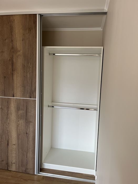 Vând mobila dormitor noua