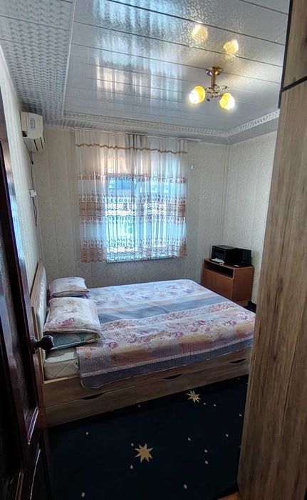 Qarshi sh 2 xonali kvartira sotiladi