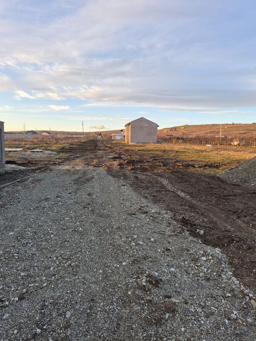 Vând teren zona Walter