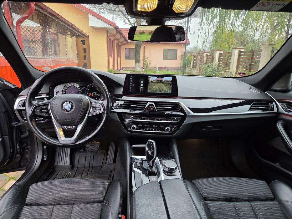 BMW SERIA 5  G30 520D 190 CP