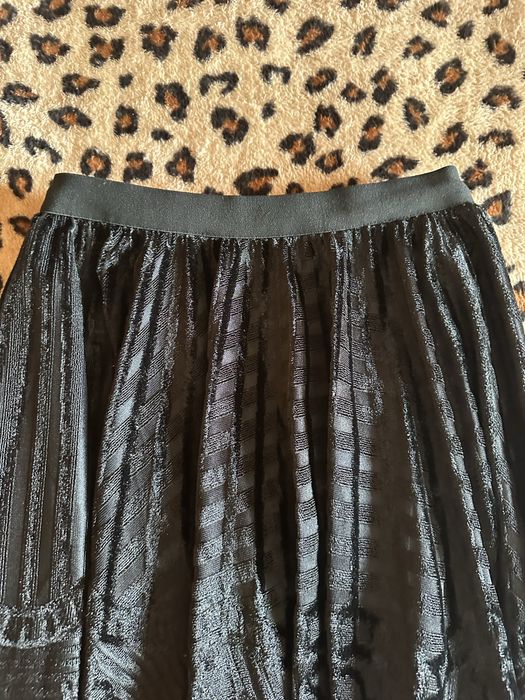 Миди юбка со вставками бархата