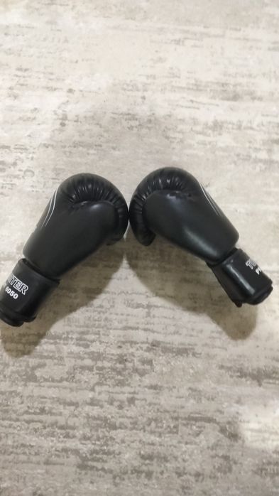 Боксерские перчатки 10 oz "Top fighter"