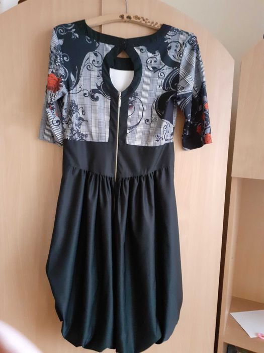 Официална рокля. Българско проезводство ня фирма Ками. Размер 46.