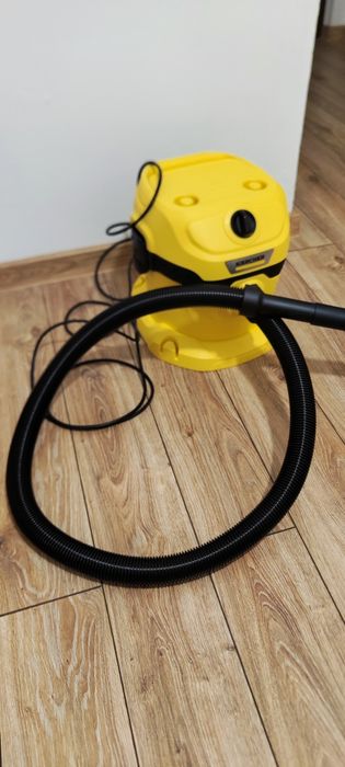 Aspirator Nou Karcher+ saci cadou