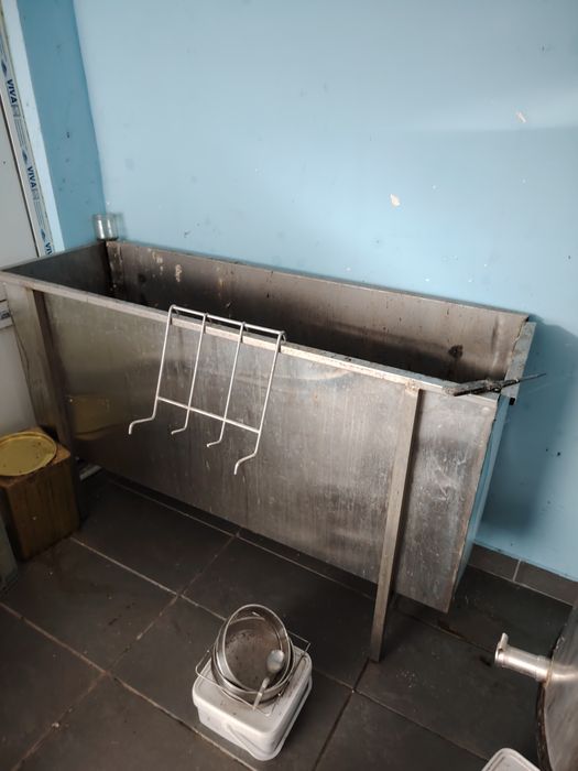 Продавам пчеларски инвентар