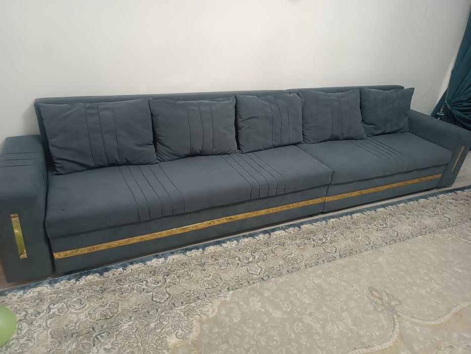 Диван для дома 3.5 м.