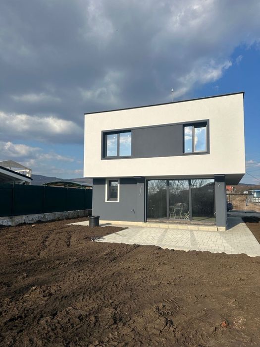 Продава се Къща в с. Голяновци, Област София-област - 157 кв.м за 1251 €/кв.м - Снимка #1