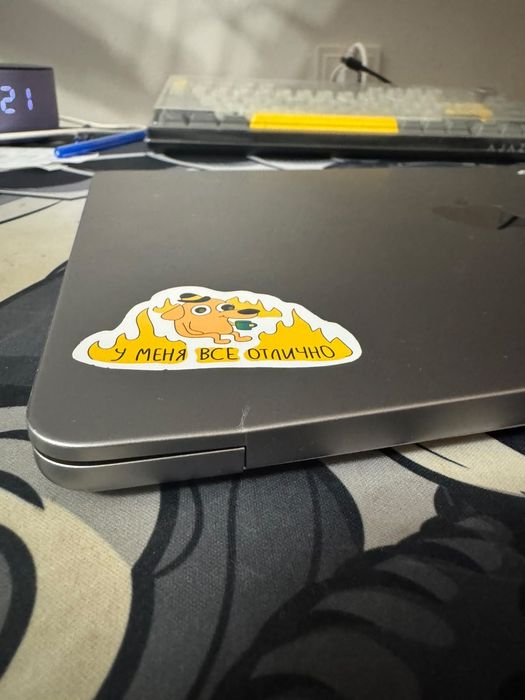 Продаю macbook air m2