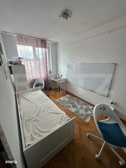 Apartament 3 camere, semidecomandat, 54 mp, balcon, orientare sudica,