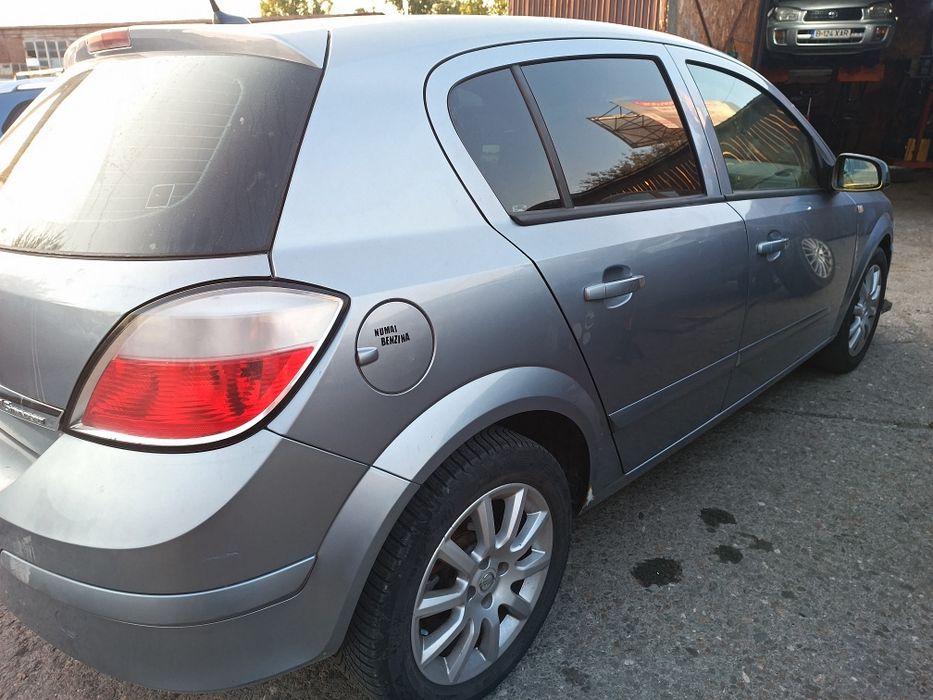 Opel Astra h 2006