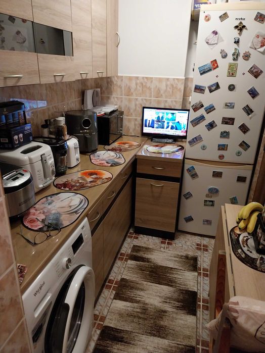 Schimb sau vând apartamen