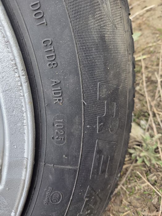 Продам шины с дисами