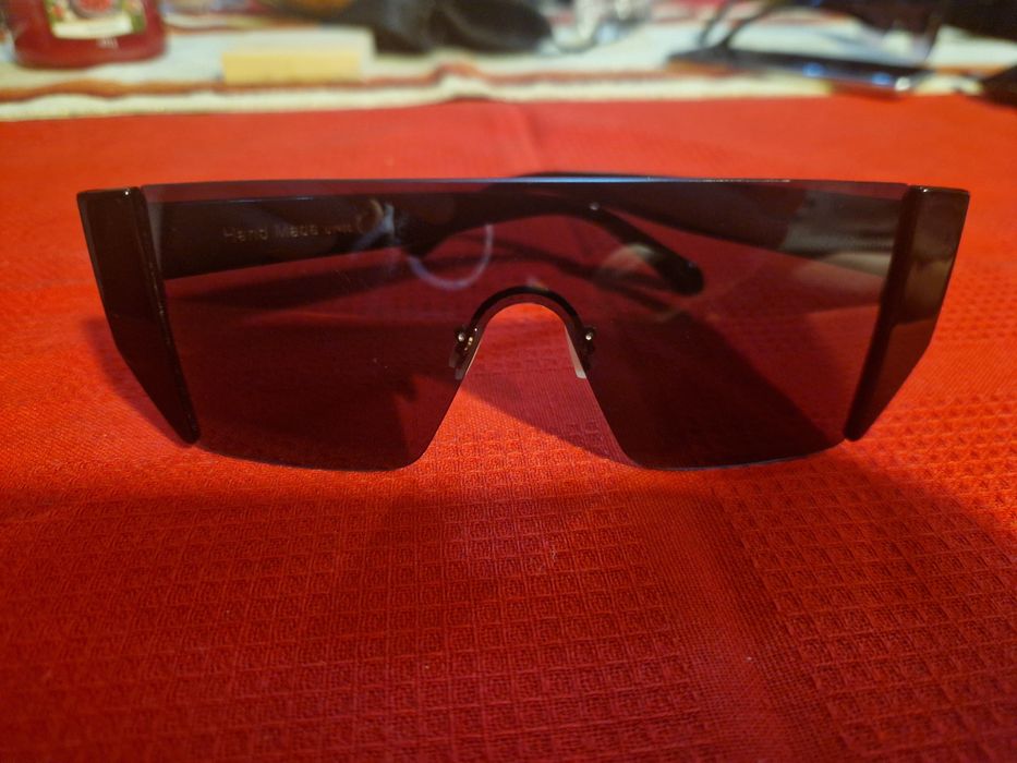 Слънчеви очила употребявани