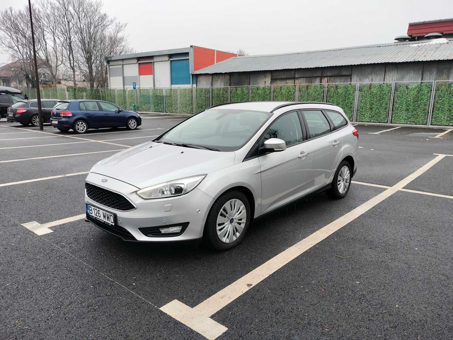 Ford Focus / An 2016 / Inmatriculat RO 11 NOV / Scaune Incalzite/ Navi