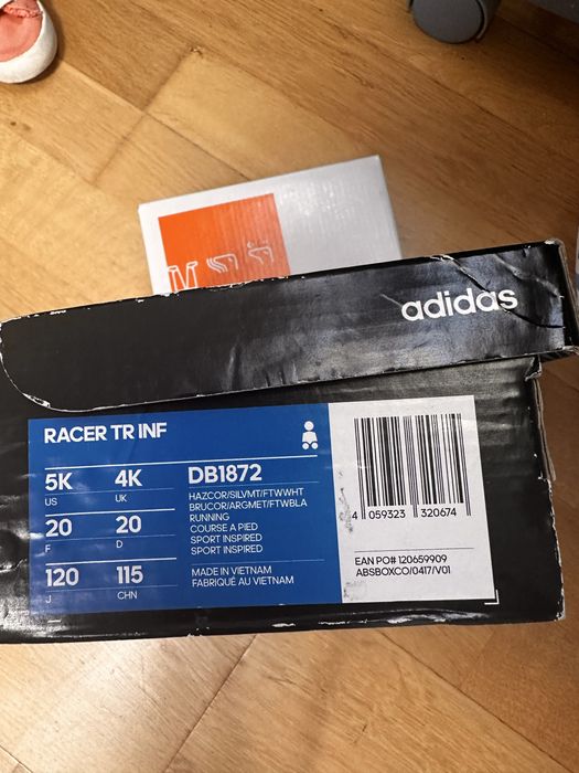 Adidas marimea 20