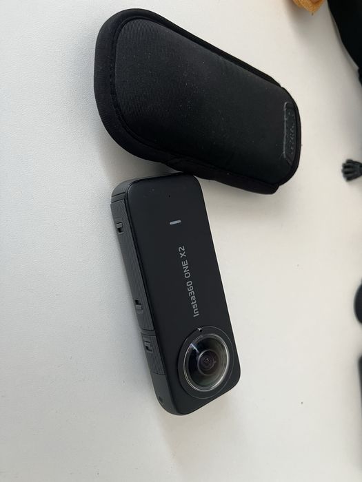 Продам insta 360 one X2