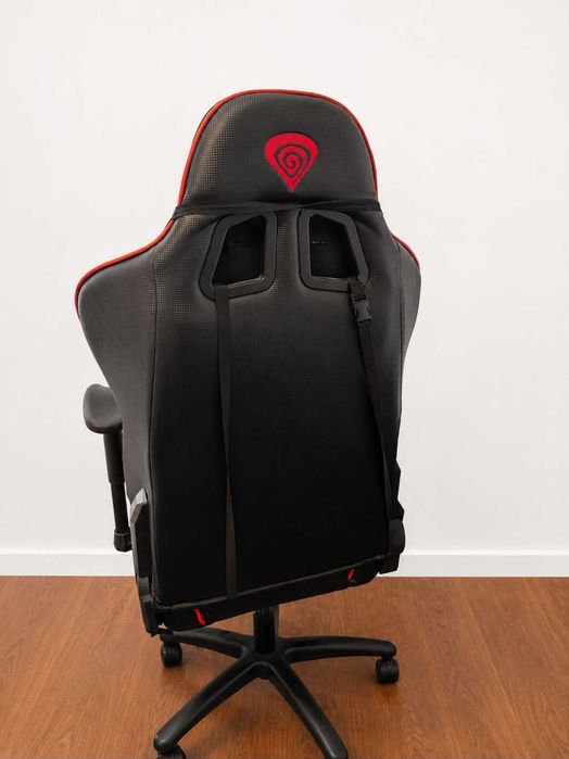 Scaun Gaming Genesis – Reglabil, cu perne lombară și cervicală