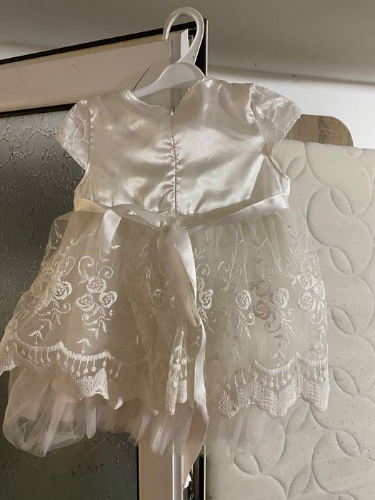 Бебешка рокличка за 4м