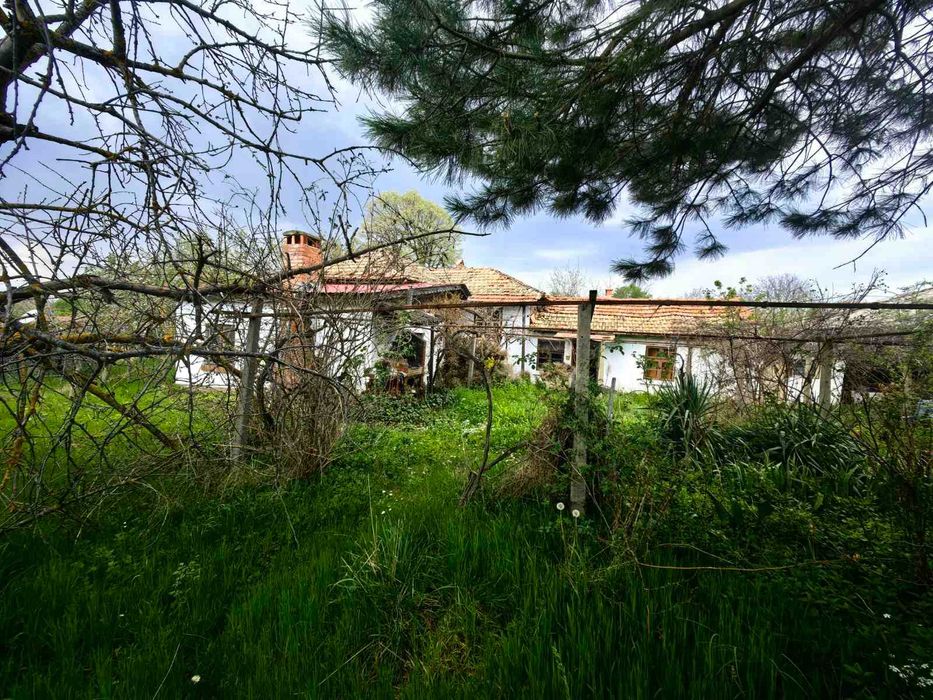 Продава се Къща в с. Ясеновец, Област Разград - 120 кв.м за 417 €/кв.м - Снимка #2