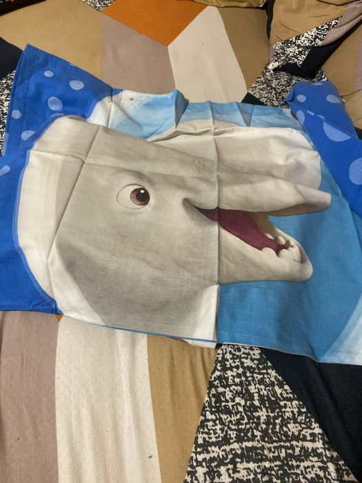 Vand 2 lenjerii de pat 90/2000 m de sezon,pilota calduroasa