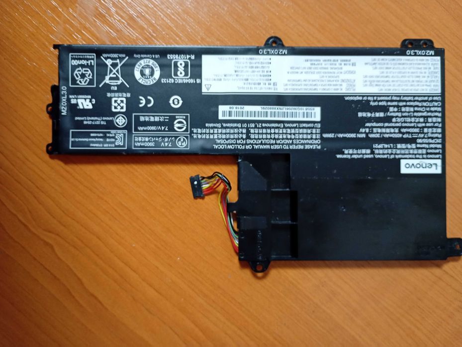 Baterii Lenovo originale L17L2PF1 si L14L2P21