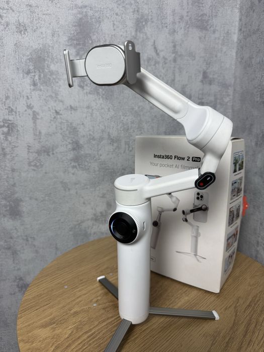 Insta360 flow 2 pro