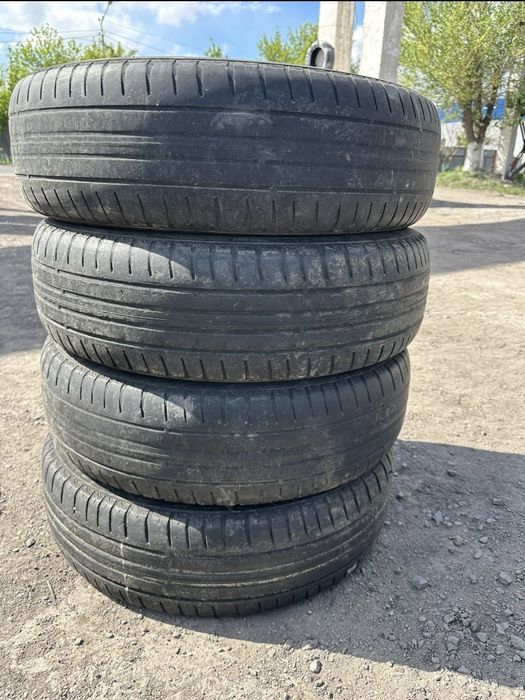 Продам комплект летних шин