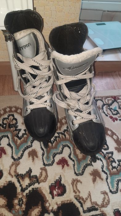 Продам Коньки  в хорошем состоянии
