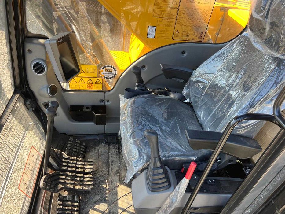 Екскаватор JCB 215LC [21,5 тона, 141 к.с.] Нов  + Видео