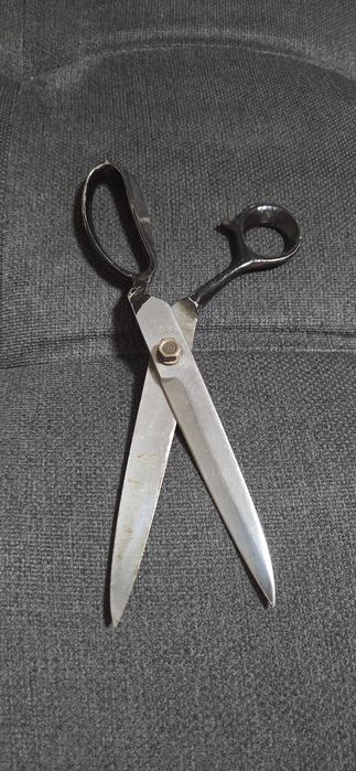 Шивашки ножици големи