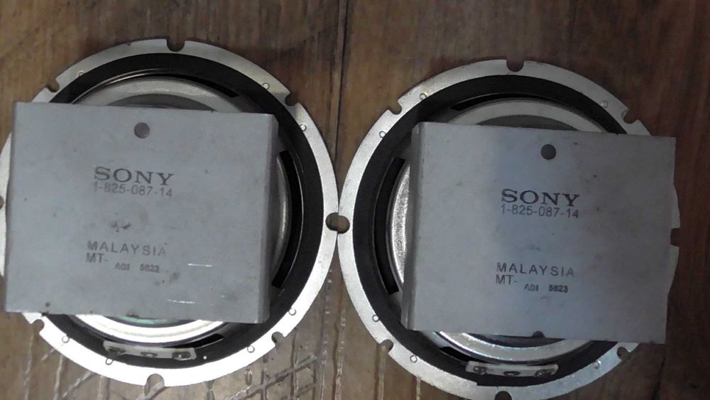 Продам МoшnыeДиnамики Sonу