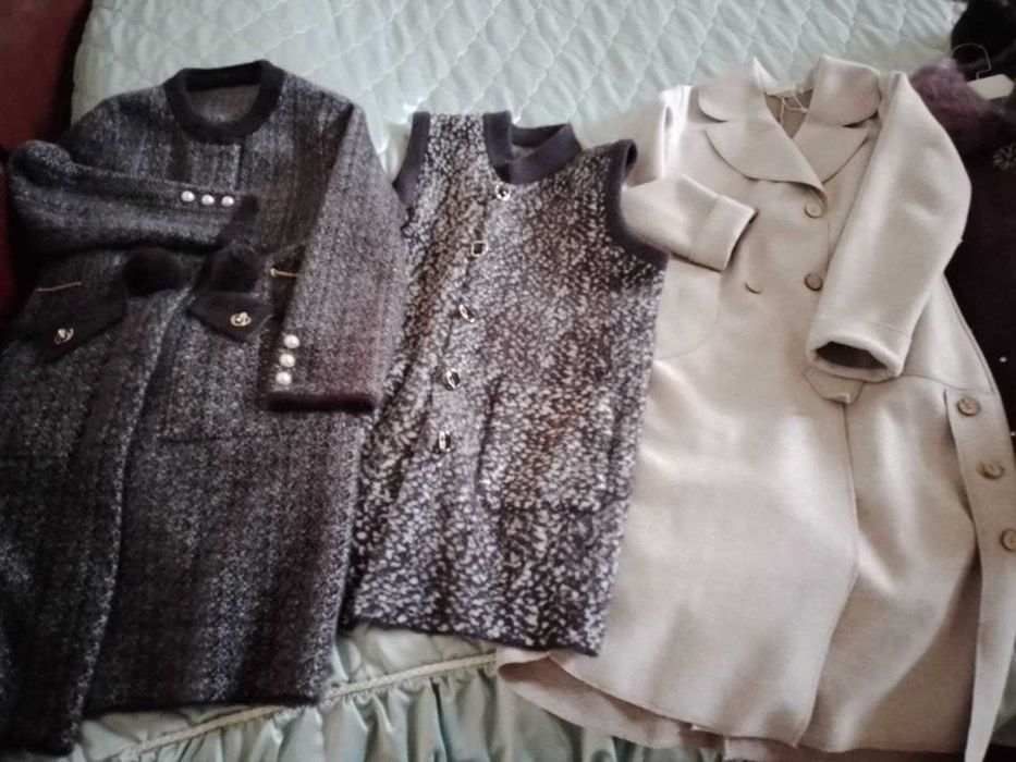 Ayollar kiyimi Женская одежда: Пальто, шуба, костюмы, вечерние платья.