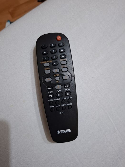 Telecomanda statie camera Yamaha