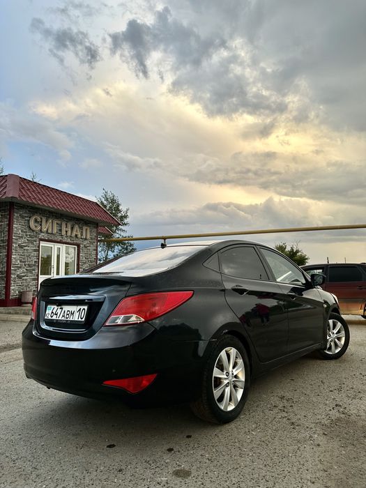 Хюндай солярис 2015