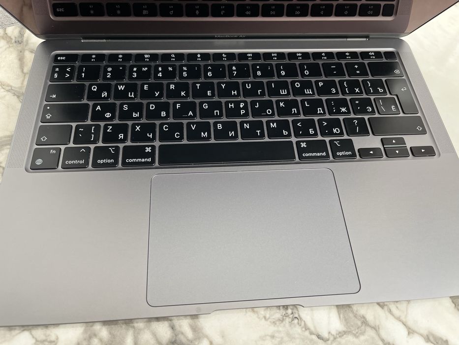 MacBook Air M1 2020