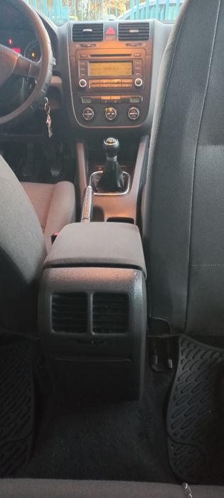 Голф 5 скорости 6