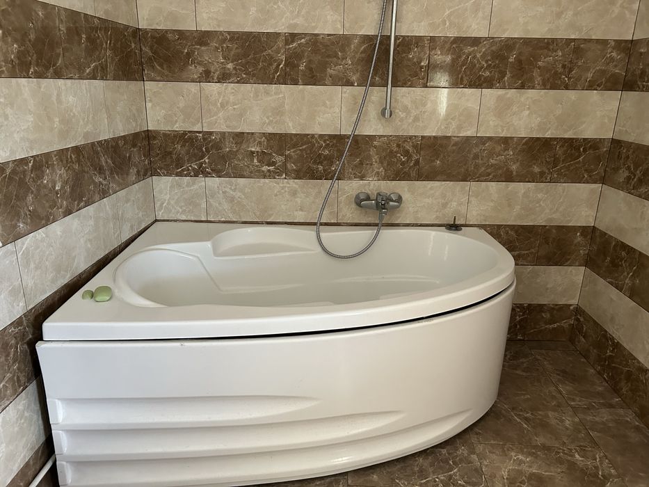 Vand cada baie acrilic