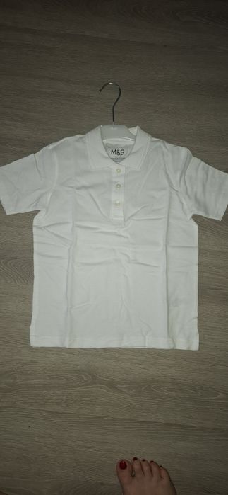 2 tricouri  polo noi
