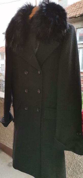 Черно палто 100% вълна и лисица
