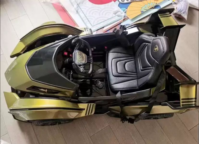 Lamborghini на пульте управления