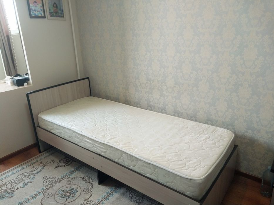Продам кровать односпальная