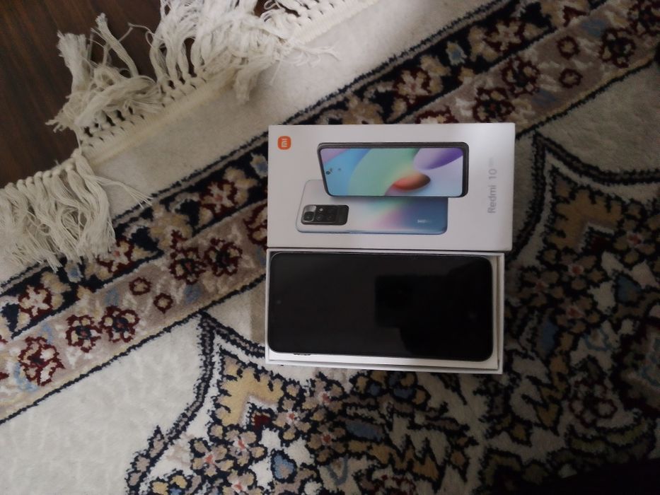 Redmi 10 xolati zoʻr Pebble White 6GB RAM 128GB ROM