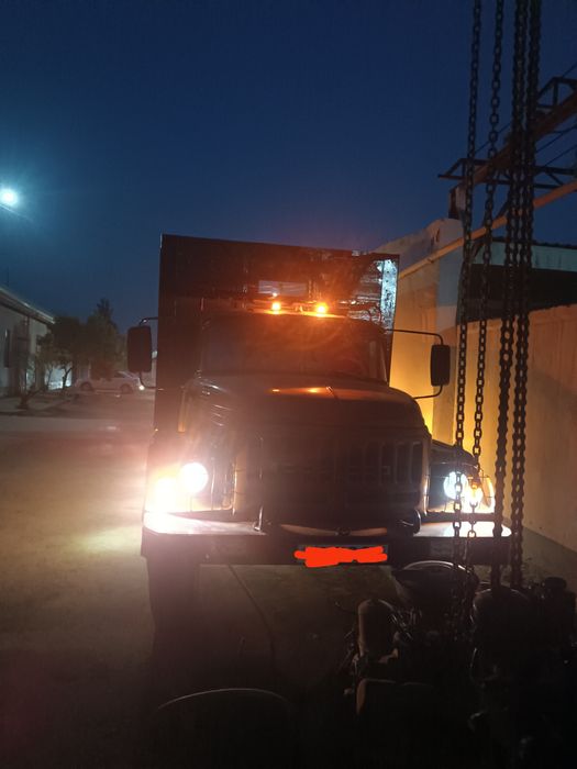 Zil Dlinaver sotiladi.