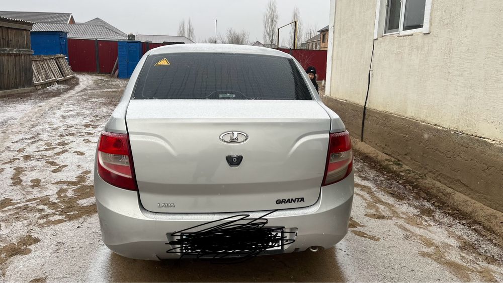 Продам  машину Гранта